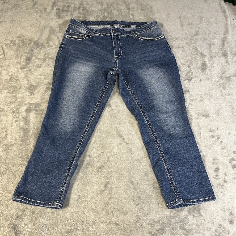 Faded Glory Jeans Womens 16W‎ Medium Wash Embroidered Distressed Denim 35x24
